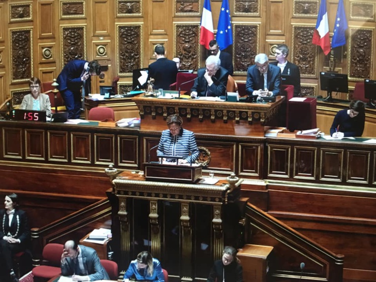 Lana Tetuanui insiste pour que la dette nucléaire soit inscrite dans le "marbre" Lana Tetuanui insiste pour que la dette nucléaire soit inscrite dans le "marbre"