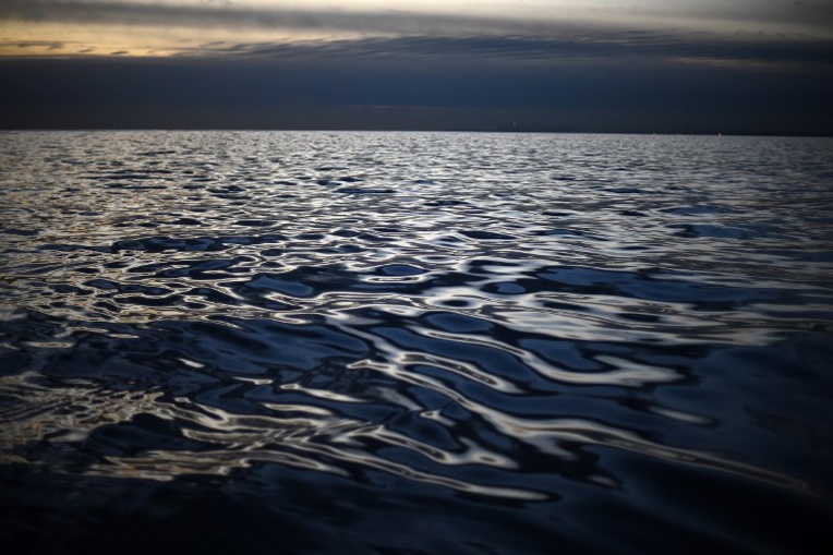 Argentine: un chalutier chinois coule après avoir heurté un navire espagnol Argentine: un chalutier chinois coule après avoir heurté un navire espagnol