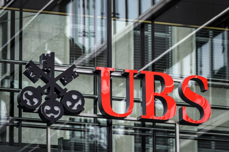 Fraude fiscale: UBS condamnée à la plus lourde peine prononcée en France Fraude fiscale: UBS condamnée à la plus lourde peine prononcée en France
