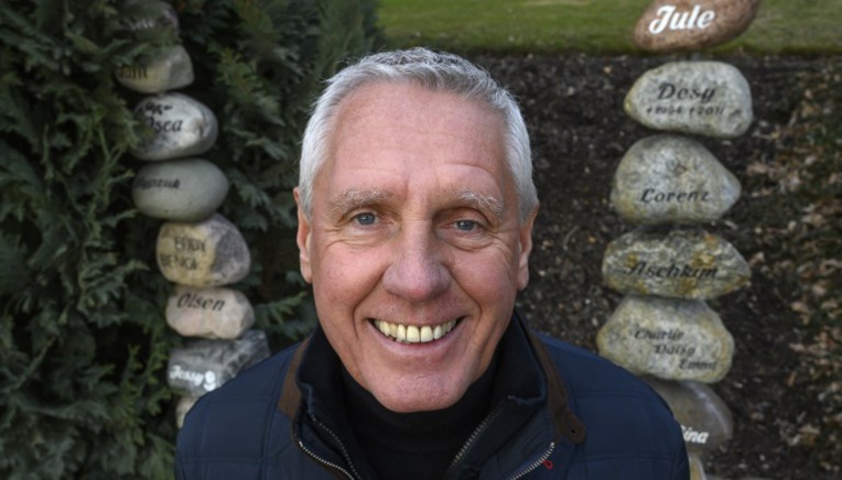 Jamais sans mon chien, sur Terre comme au ciel Jamais sans mon chien, sur Terre comme au ciel