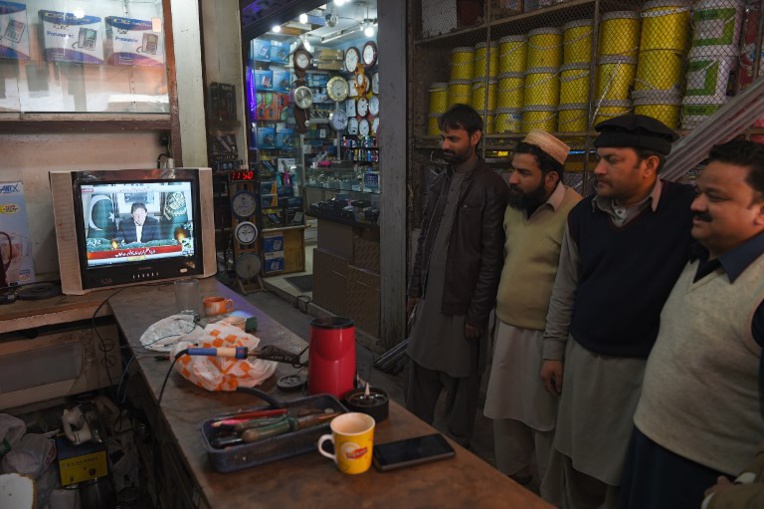 Escalade au Cachemire où Pakistan et Inde affirment avoir abattu des avions Escalade au Cachemire où Pakistan et Inde affirment avoir abattu des avions