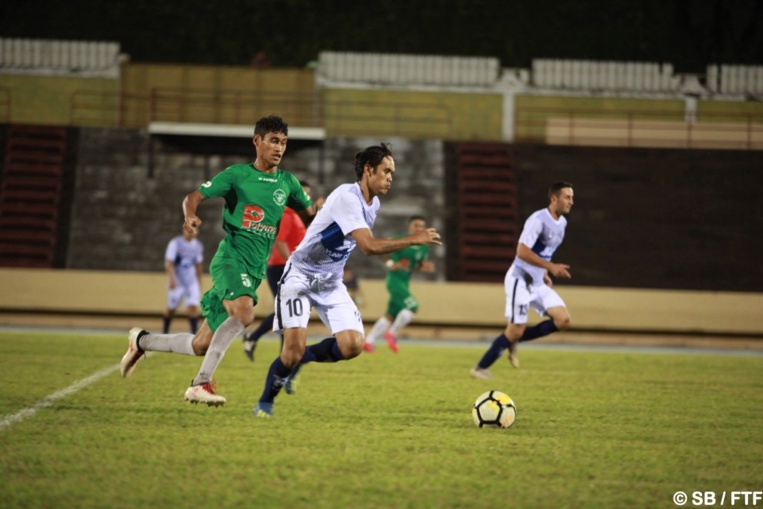 Encore deux buts pour Teaonui Tehau, instoppable Encore deux buts pour Teaonui Tehau, instoppable