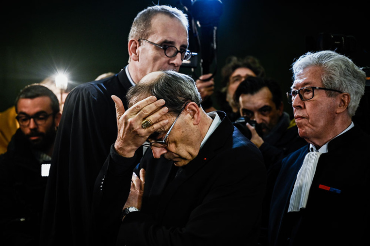 Coup de tonnerre sur l'Église: Barbarin condamné pour ses silences sur un prêtre pédophile