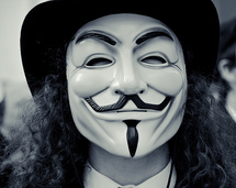 Anonymous: 16 "hackers" présumés arrêtés aux USA, 5 en Europe (FBI)