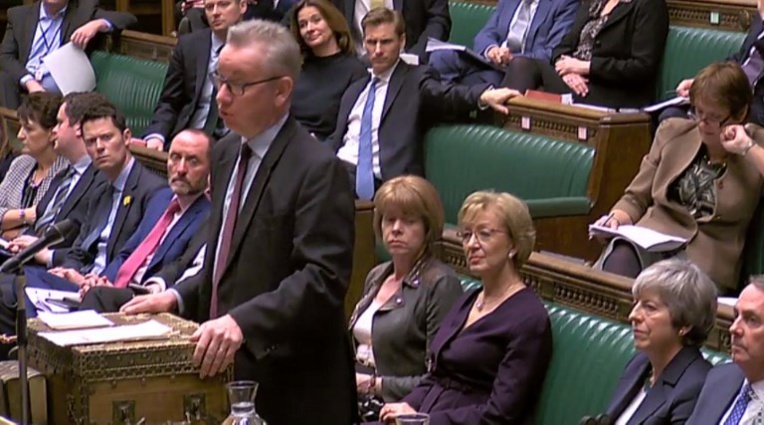 Brexit: les députés votent sur un "no deal", le pays "au bord du précipice" Brexit: les députés votent sur un "no deal", le pays "au bord du précipice"