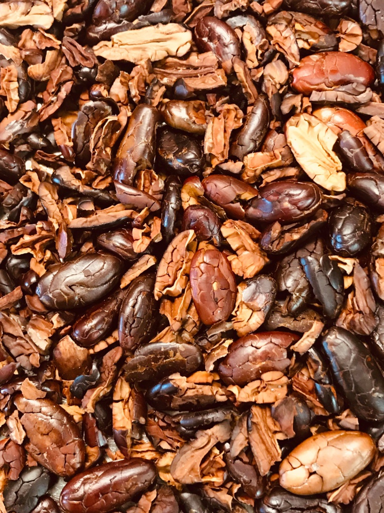 Pour ses 10 ans, Couleur cacao lance une tablette 100% locale (et ouvre ses portes) Pour ses 10 ans, Couleur cacao lance une tablette 100% locale (et ouvre ses portes)