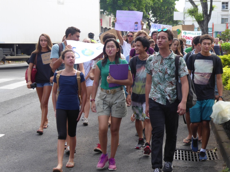 Nathalie Hoang : "La planète brûle, nous ne pouvons pas rester dans l’immobilisme" Nathalie Hoang : "La planète brûle, nous ne pouvons pas rester dans l’immobilisme"