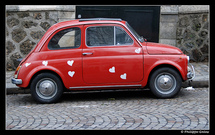 Italie: l'amour en voiture prohibé sur la place du village