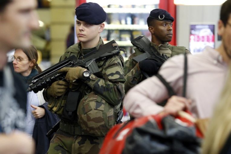 "Gilets jaunes": les militaires de Sentinelle mobilisés samedi