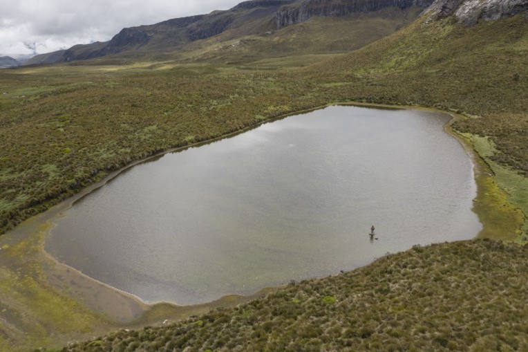 Equateur: l'eau des volcans se raréfie, source d'angoisse pour les indiens