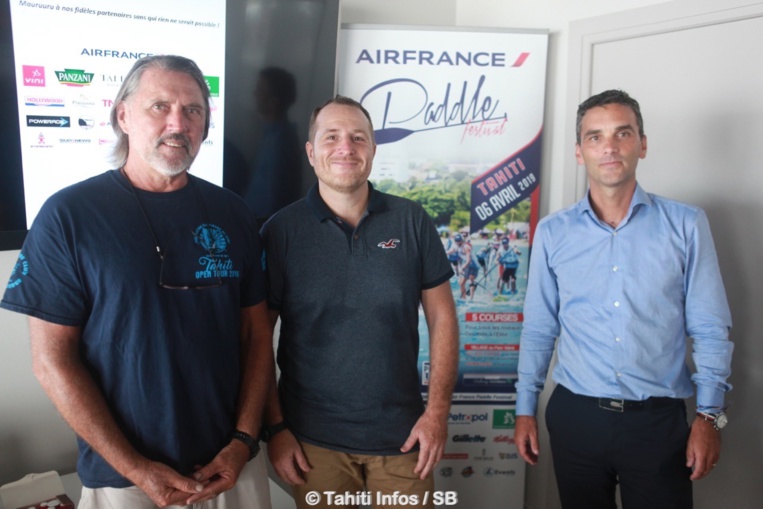 Philippe Klima, Jérôme Loisel et Lionel Rault directeur régional d'Air France