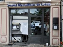 Marseille: un employé de banque arrêté en train de cambrioler sa propre agence