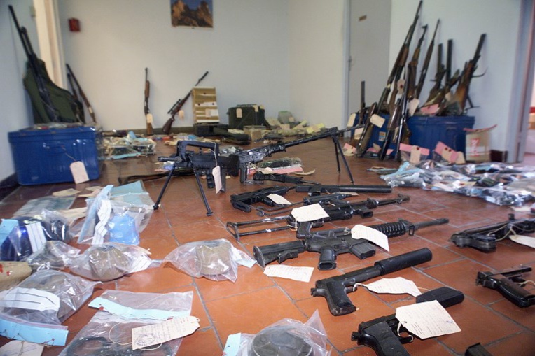 En Suisse, l'attachement aux armes se vit au grand jour