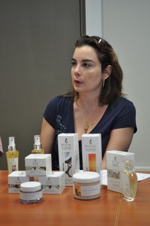 Christina Auroy, du laboratoire cosmétologique de Tahiti
