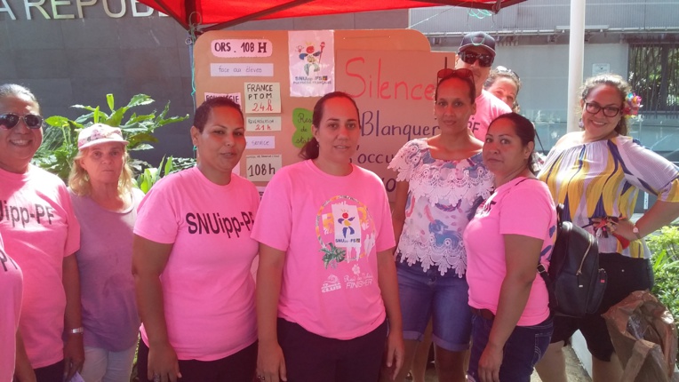 Les enseignants mobilisés contre la nouvelle loi sur l'école Les enseignants mobilisés contre la nouvelle loi sur l'école