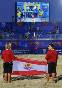 le drapeau Tahitien en direct TV dans pres de 200 pays Credit Photo Massimo Colombini