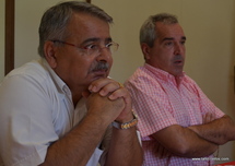 Au premier plan, le vice-recteur Jean-Claude Cirioni