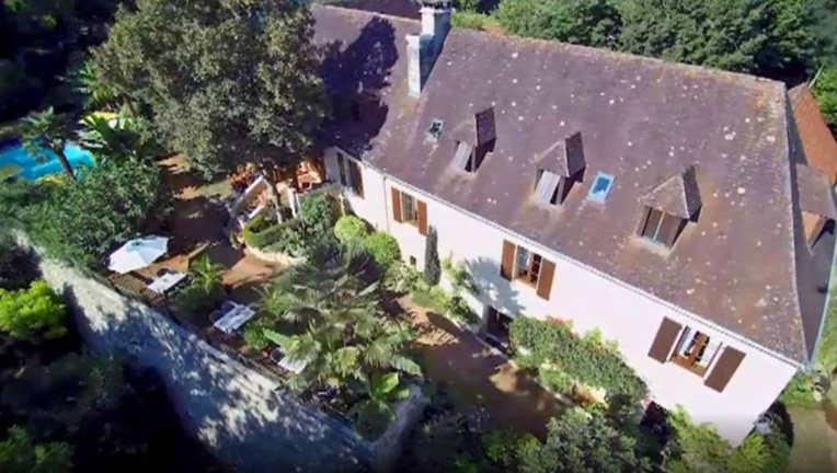 Maison d'hôtes haut de gamme "à gagner" en Périgord: le jeu concours suspendu Maison d'hôtes haut de gamme "à gagner" en Périgord: le jeu concours suspendu
