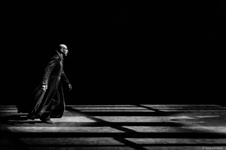 Le Comte de Monte-Cristo sur les planches du petit théâtre Le Comte de Monte-Cristo sur les planches du petit théâtre