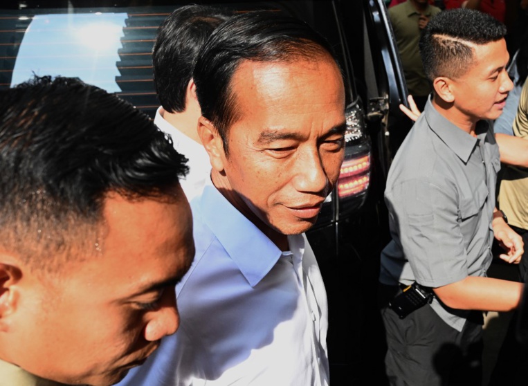 Indonésie: le président Joko Widodo bien parti pour un second mandat
