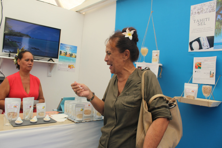 Le sel vient des atolls de Rangiroa et de Puka Puka. Le sel vient des atolls de Rangiroa et de Puka Puka.