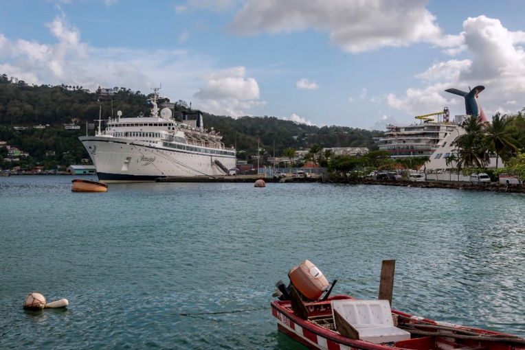 Un paquebot de la Scientologie aux Caraïbes en quarantaine à cause de la rougeole Un paquebot de la Scientologie aux Caraïbes en quarantaine à cause de la rougeole