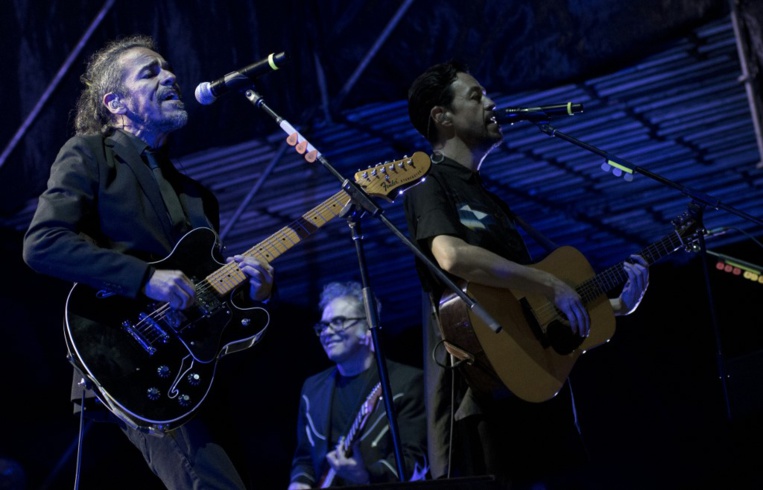 Mexique: les instruments d'un célèbre groupe de rock dérobés sur une autoroute Mexique: les instruments d'un célèbre groupe de rock dérobés sur une autoroute