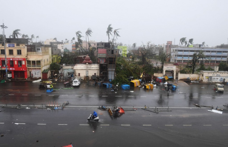 L'Inde et le Bangladesh frappés par un puissant cyclone, au moins trois morts