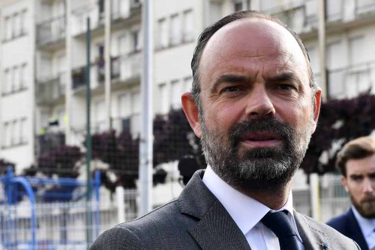 Philippe annonce la création de 500 maisons "France service"