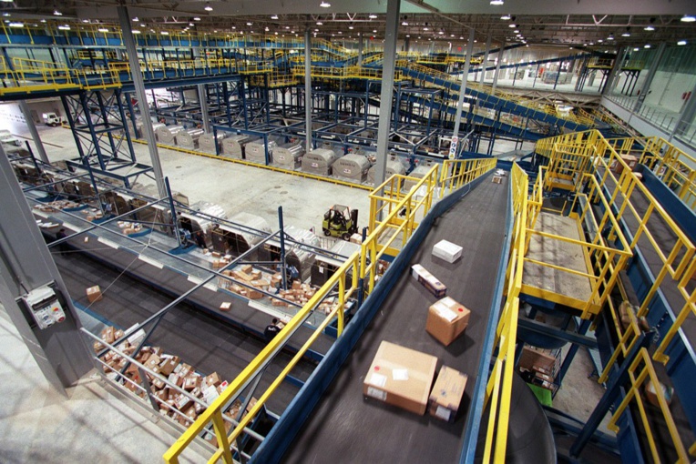 Colis postaux en Outre-mer: une proposition de loi pour supprimer les différences de prix avec la métropole Colis postaux en Outre-mer: une proposition de loi pour supprimer les différences de prix avec la métropole