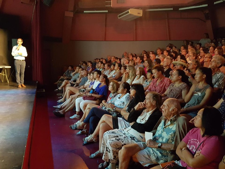 La conférence sur le microbiote de Benoît Chassaing projetée à l’UPF La conférence sur le microbiote de Benoît Chassaing projetée à l’UPF
