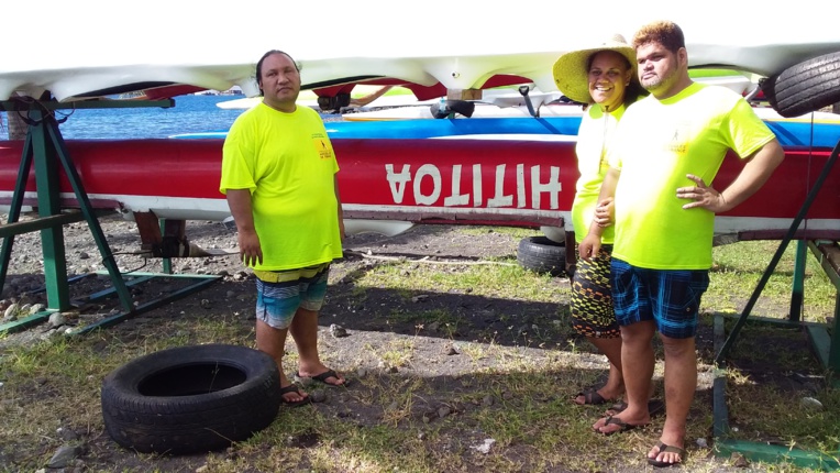 A gauche, Diego Tetihia, président de Mata Hotu A gauche, Diego Tetihia, président de Mata Hotu