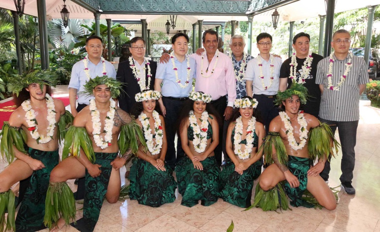 Une délégation des autorités de la ville de Jiangyin à Tahiti Une délégation des autorités de la ville de Jiangyin à Tahiti