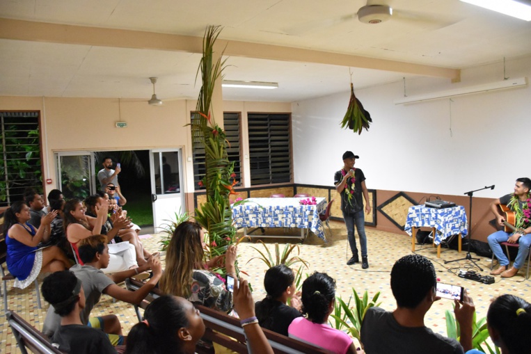 Mickaël Pouvin : "Hyper heureux que ma musique ait pu dépasser les frontières" Mickaël Pouvin : "Hyper heureux que ma musique ait pu dépasser les frontières"