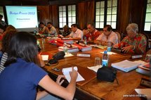 Budget 2012 : droits de douane sur les produits de l'UE et fin de la franchise postale