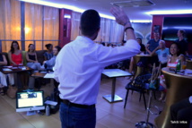 Rire au travail crée une entreprise plus efficace et plus soudée Rire au travail crée une entreprise plus efficace et plus soudée