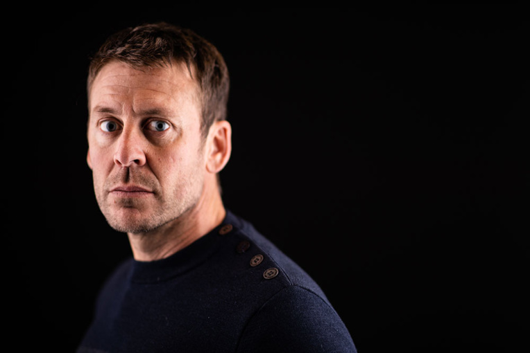 Exploration: un trek sous la mer à 120 m de profondeur Exploration: un trek sous la mer à 120 m de profondeur