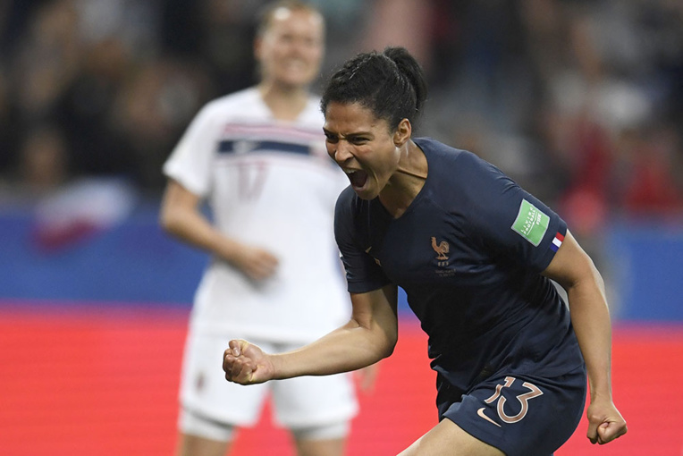 Bleues: un Mondial lancé sur de bons rails Bleues: un Mondial lancé sur de bons rails