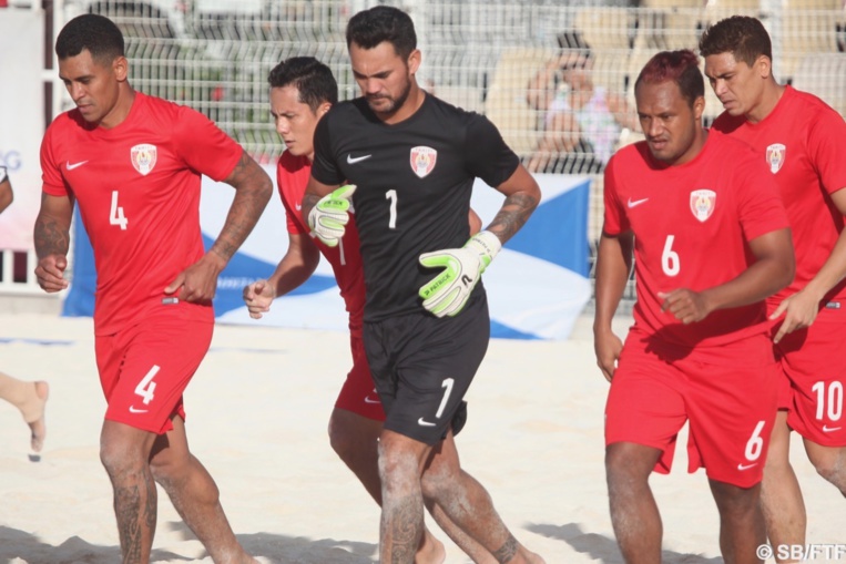 Patrick Tepa, à droite, meilleur buteur du tournoi avec 8 buts