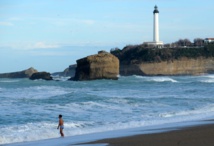 Avant l'été, gouvernement, sportifs et pompiers alertent sur le danger croissant des noyades