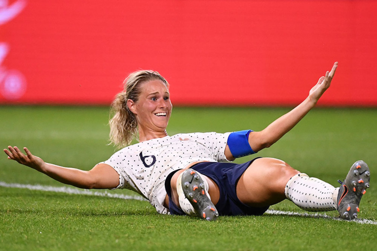 Mondial-2019: Les Bleues à la fête, en attendant l'Amérique Mondial-2019: Les Bleues à la fête, en attendant l'Amérique