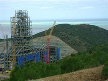 En Nouvelle-Calédonie, le géant du nickel et la pêcheuse de crabes font bon ménage