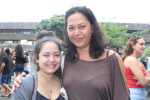 La jeune Irea et sa maman, très fière de la mention de sa fille. La jeune Irea et sa maman, très fière de la mention de sa fille.