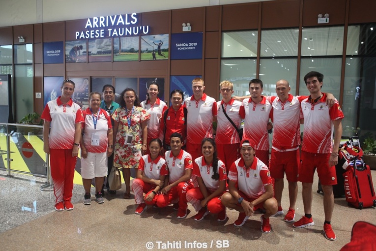 Mme la Minstre a tenu à accueillir le team badminton Mme la Minstre a tenu à accueillir le team badminton