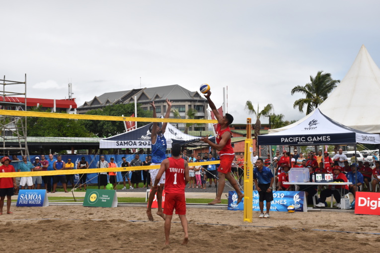 Terau Ena et Jérémie Paraue, du club de Pirae, est la paire retenue pour les Jeux du Pacifique. Terau Ena et Jérémie Paraue, du club de Pirae, est la paire retenue pour les Jeux du Pacifique.
