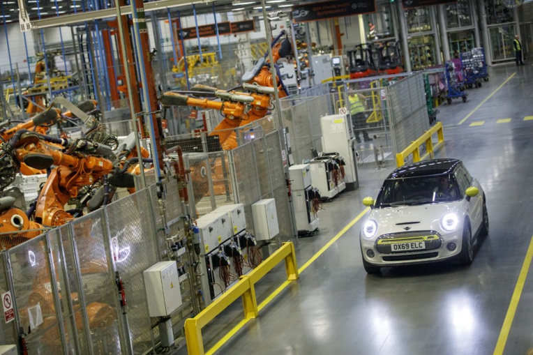 Mini dévoile sa première voiture entièrement électrique Mini dévoile sa première voiture entièrement électrique