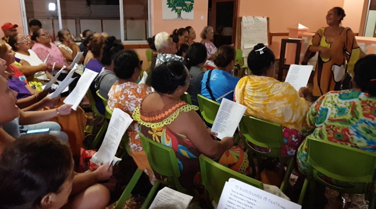 Patrick Araia Amaru mis à l'honneur par Haururu Patrick Araia Amaru mis à l'honneur par Haururu