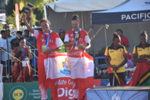 Le beach-volley tahitien en argent Le beach-volley tahitien en argent