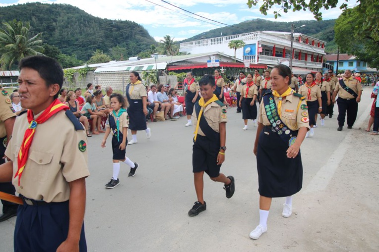 Les habitants de Huahine ont défilé