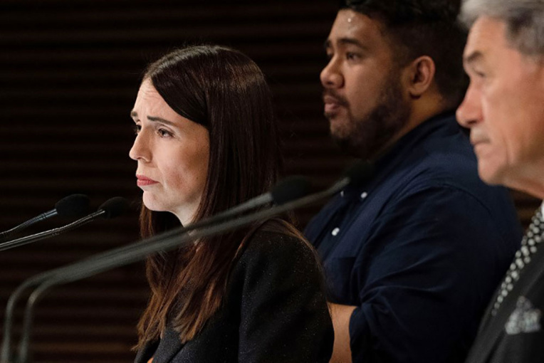 Nouvelle-Zélande: Jacinda Ardern en désaccord "complet" avec les propos de Trump Nouvelle-Zélande: Jacinda Ardern en désaccord "complet" avec les propos de Trump